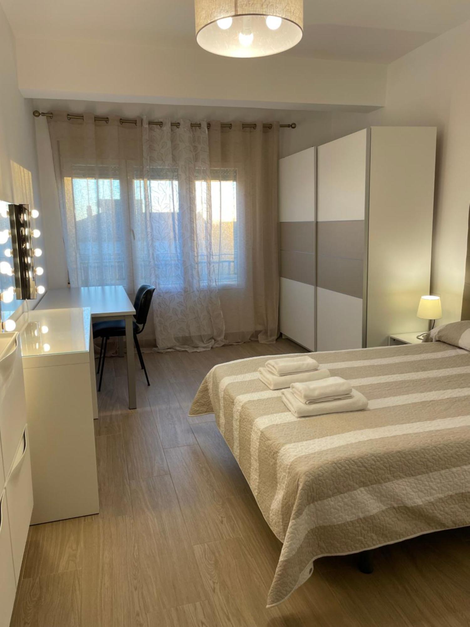 H&H Suite Espectacular Apartamento En El Centro De Granada Ngoại thất bức ảnh