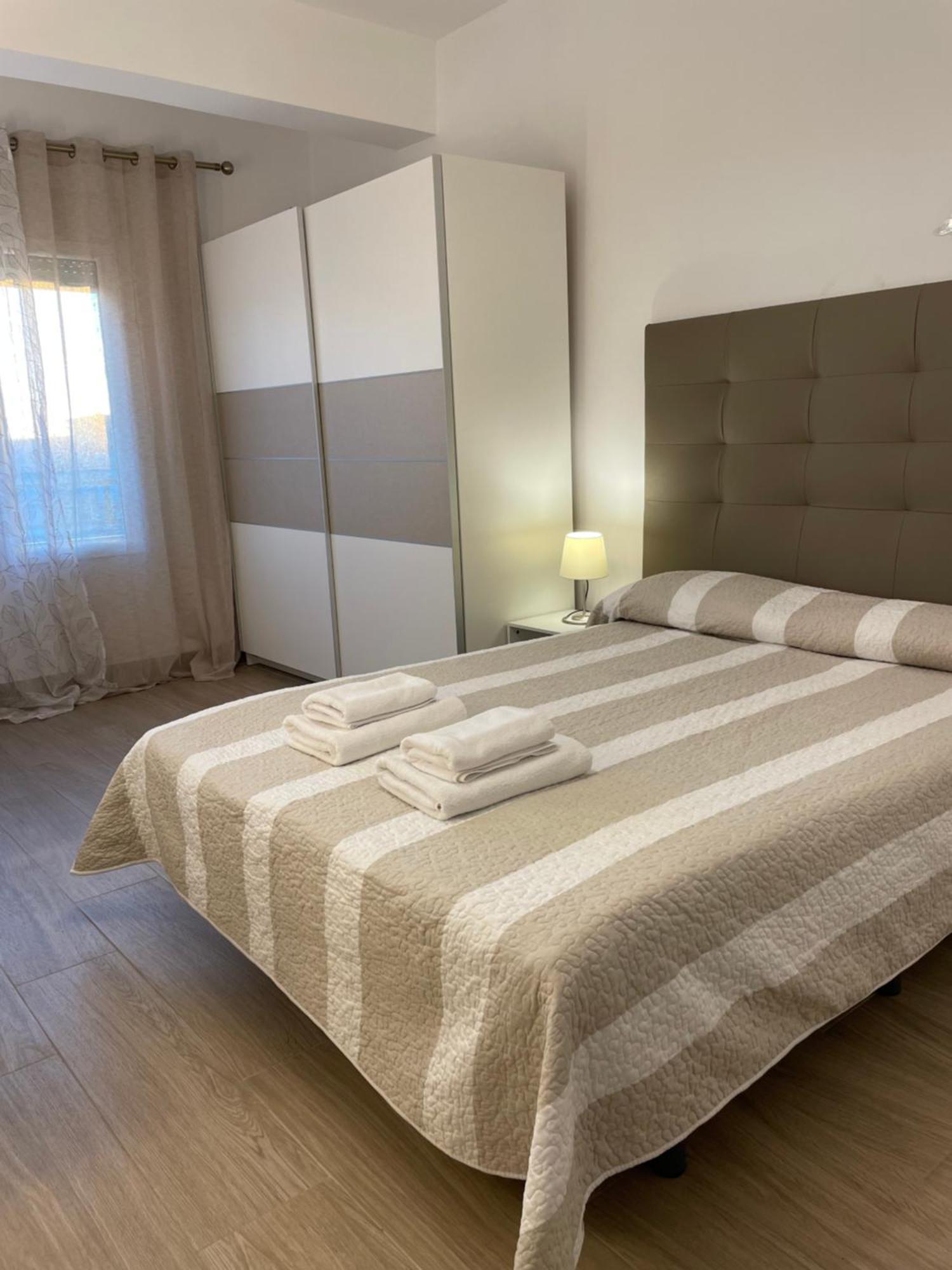H&H Suite Espectacular Apartamento En El Centro De Granada Ngoại thất bức ảnh
